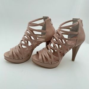 HANDMADE PATENT LEATHER WOMAN PLATFORM HEELS